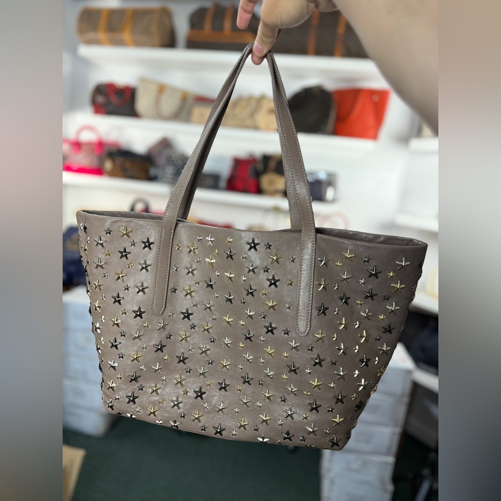 Studded Star Embellished Tote Bag in Taupe